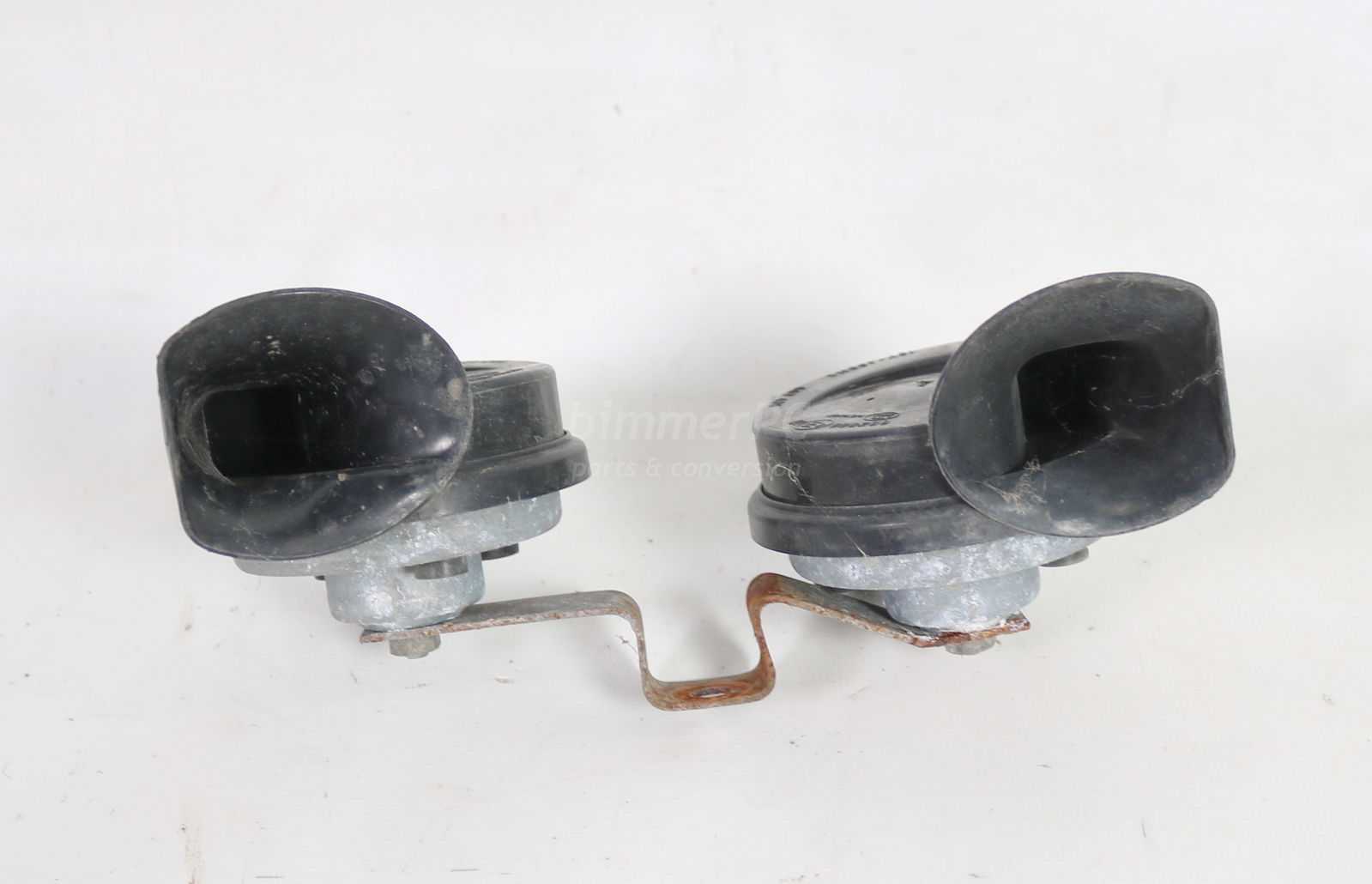 Picture of BMW 61337159420 Factory Air Horns High Low Tone Set E90 E91 E92 E93 E53 for sale