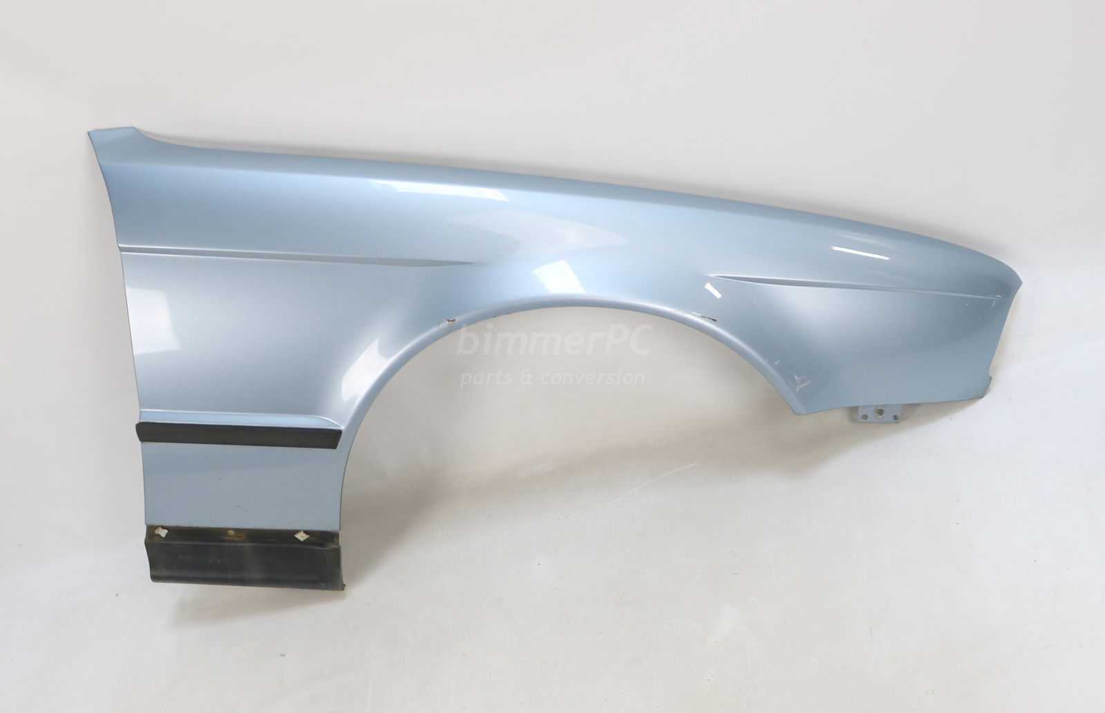 Picture of BMW 41351946928 Front Right Passengers Fender E34 for sale