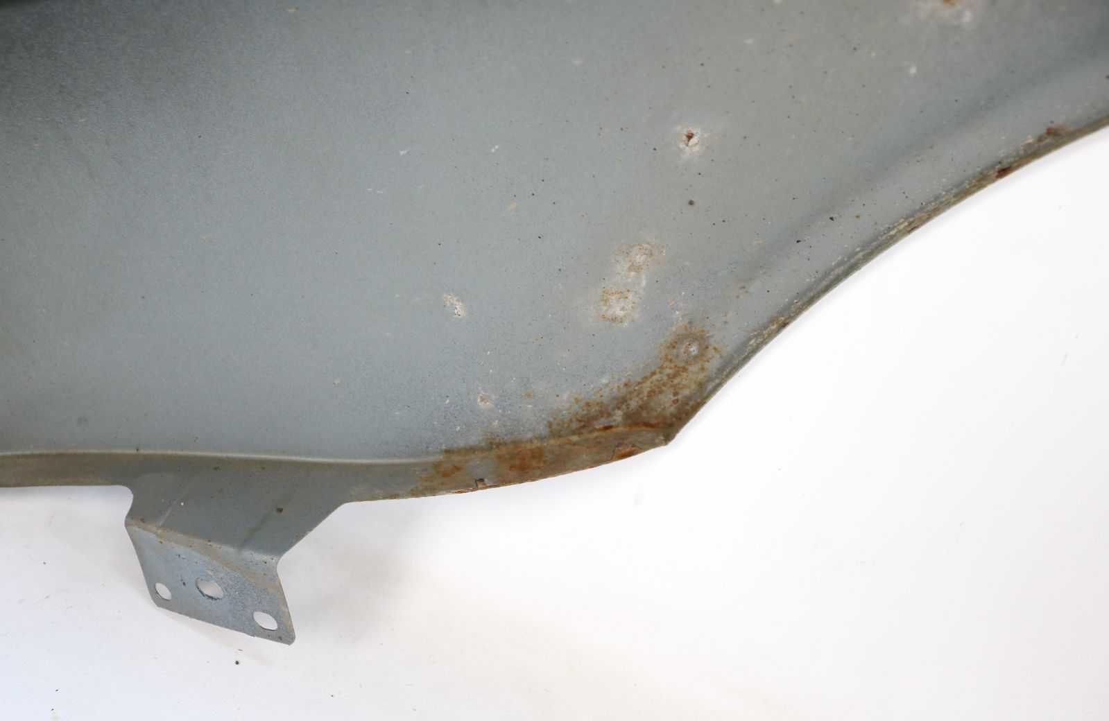 Picture of BMW 41351946928 Front Right Passengers Fender E34 for sale