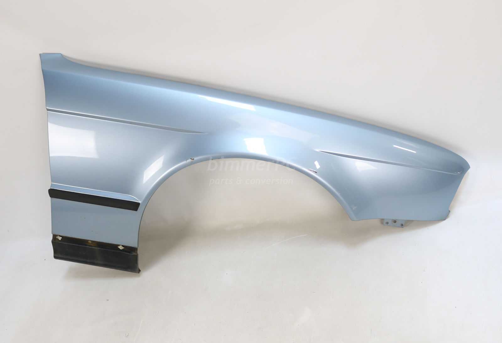 Picture of BMW 41351946928 Front Right Passengers Fender E34 for sale