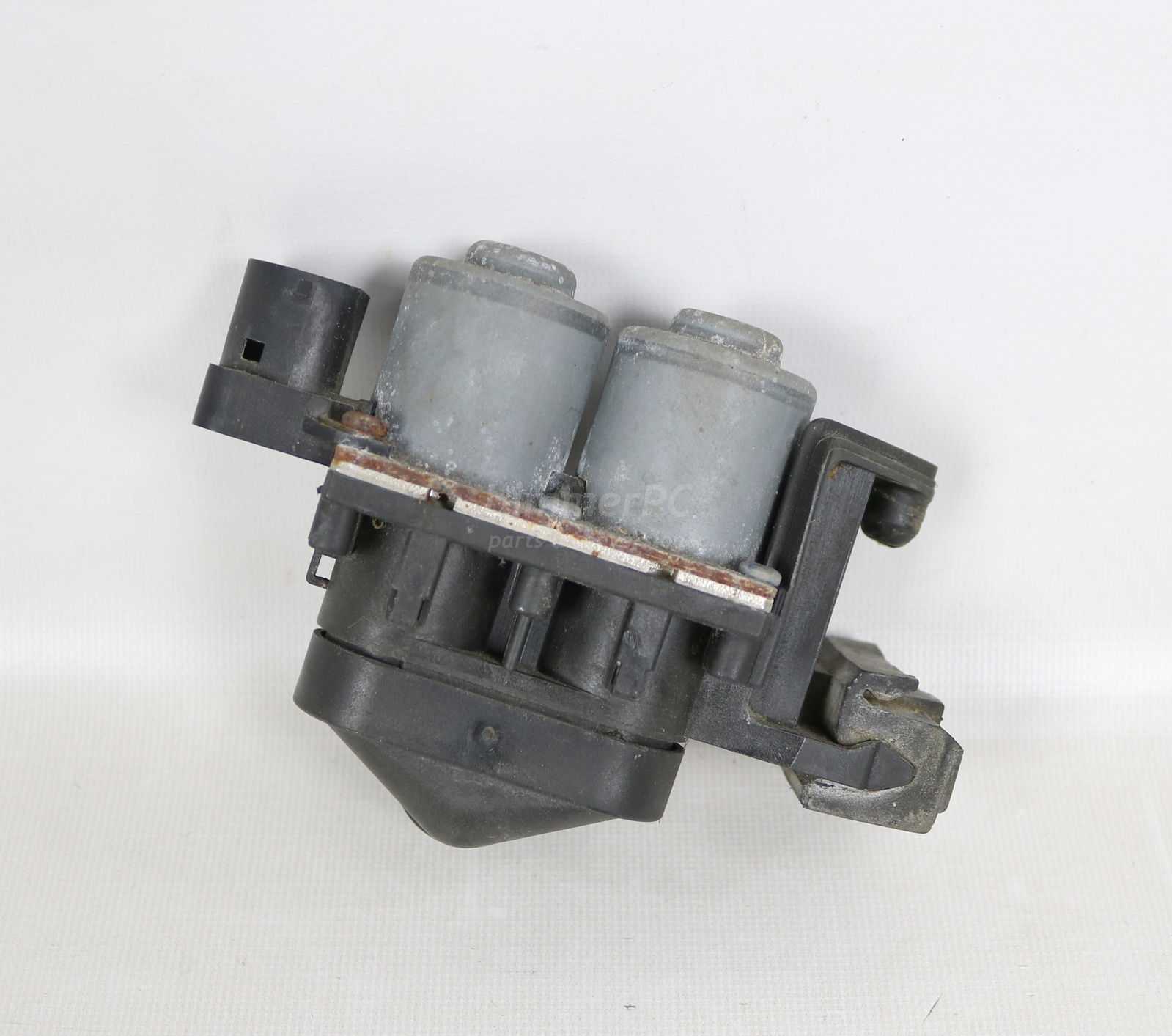 Picture of BMW 64118375792 Heater Hot Coolant Water Climate Control Regulating Valves E36 for sale