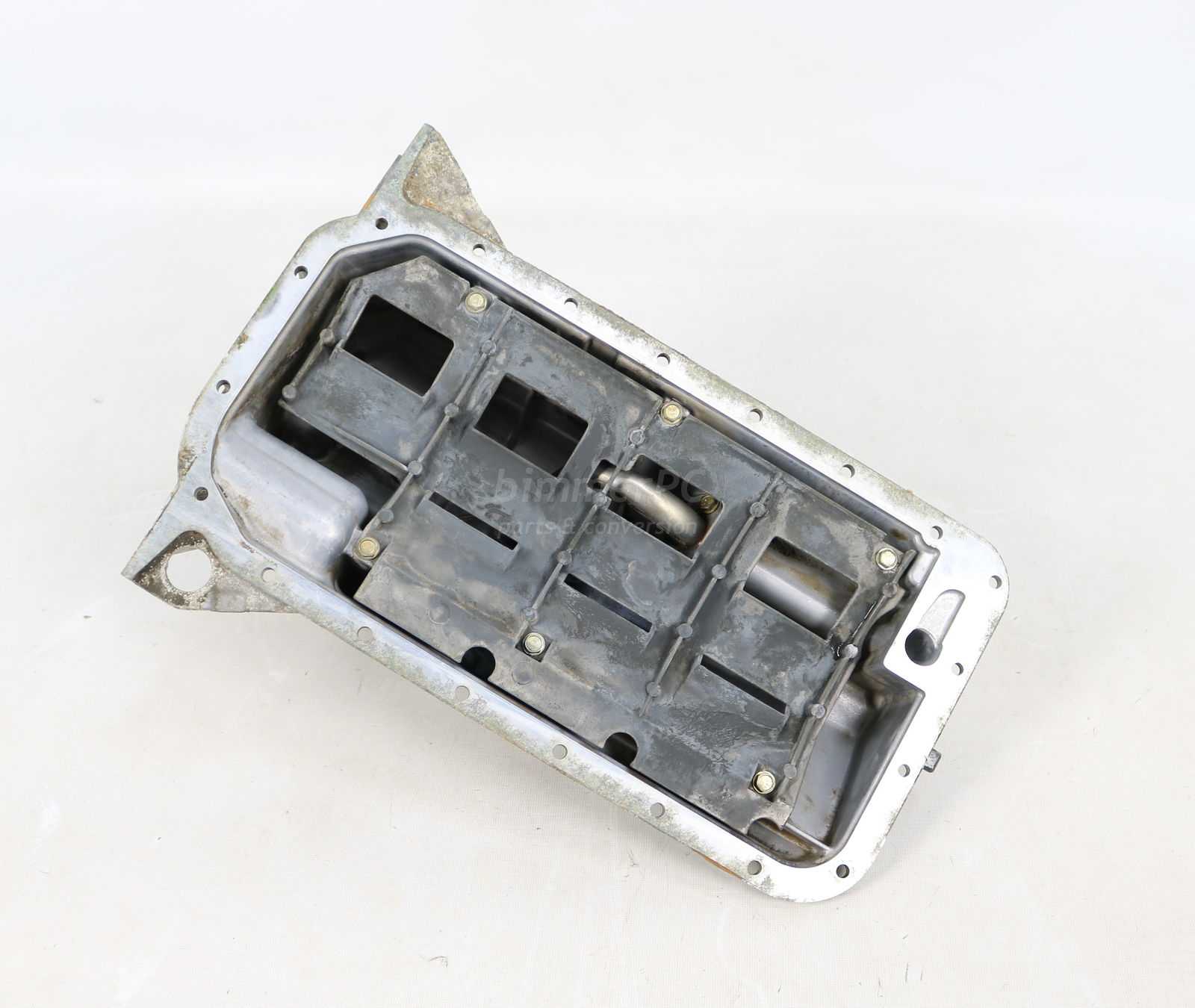 Picture of BMW 11131727412 Engine Oil Pan M42 E36 for sale