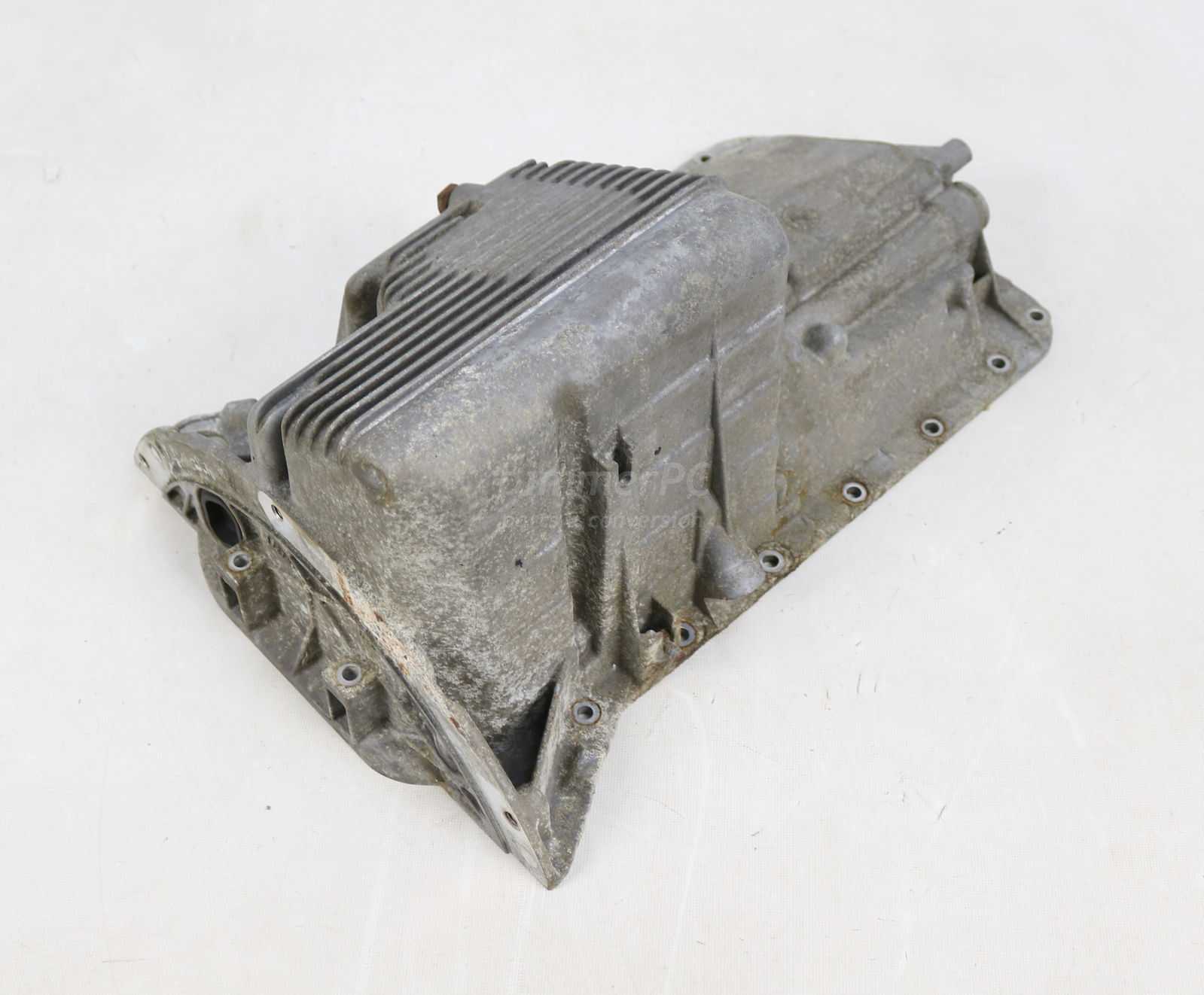 Picture of BMW 11131727412 Engine Oil Pan M42 E36 for sale