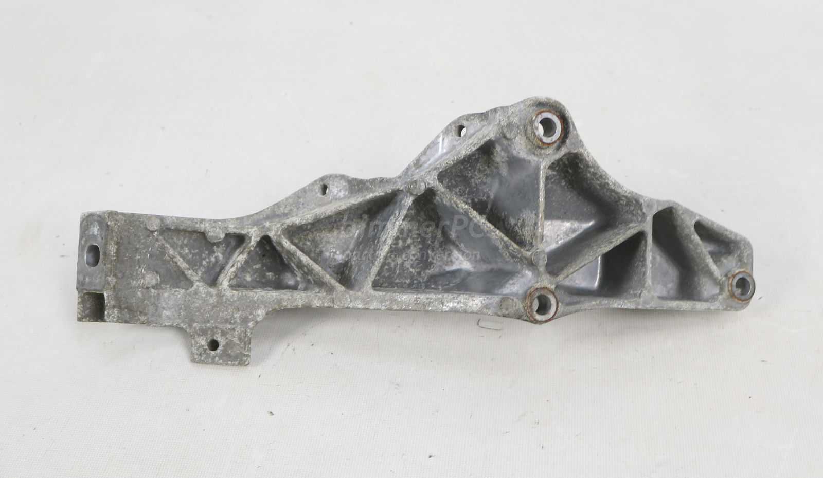 Picture of BMW 11811137015 Left Drivers Engine Motor Mount Arm Bracket M42 M44 E36 Z3 for sale