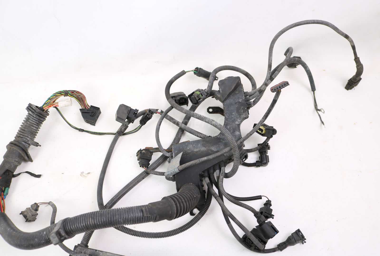 Picture of BMW 12513425810 Engine Wiring Harness M54 X3 E83 for sale