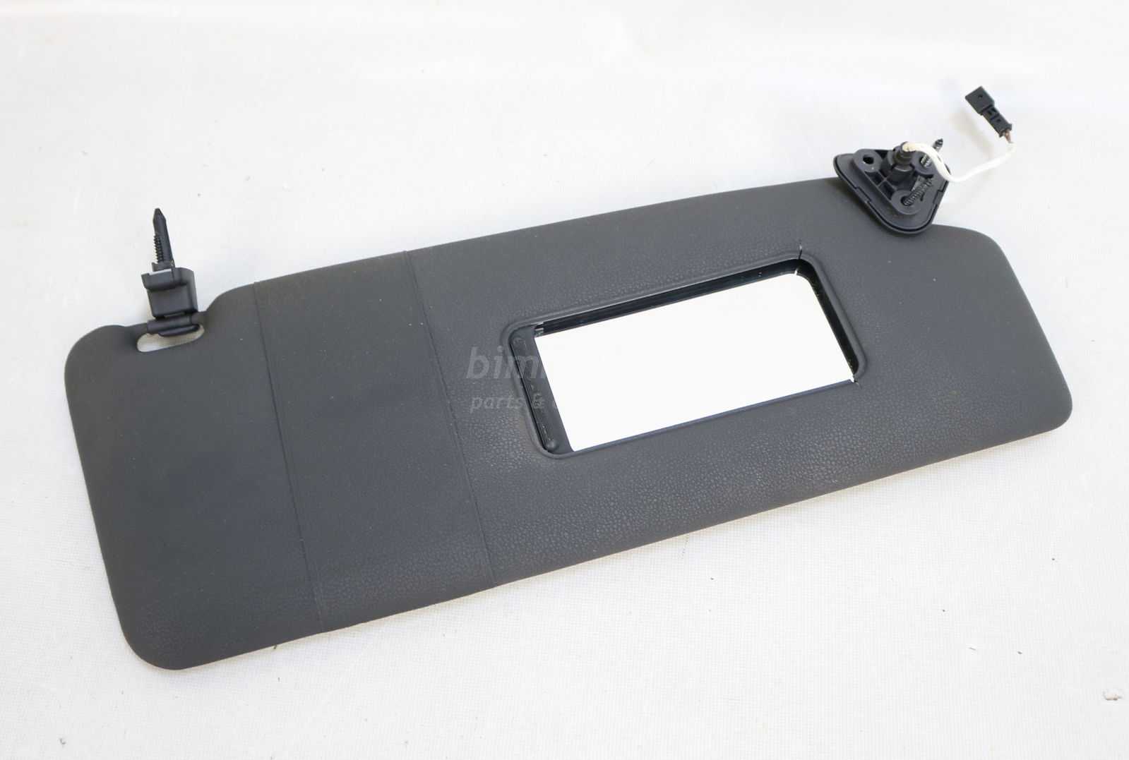 Picture of BMW 51163404024 Black Right Passengers Front Sun Visor Blind w Vanity Mirror E83 Early for sale