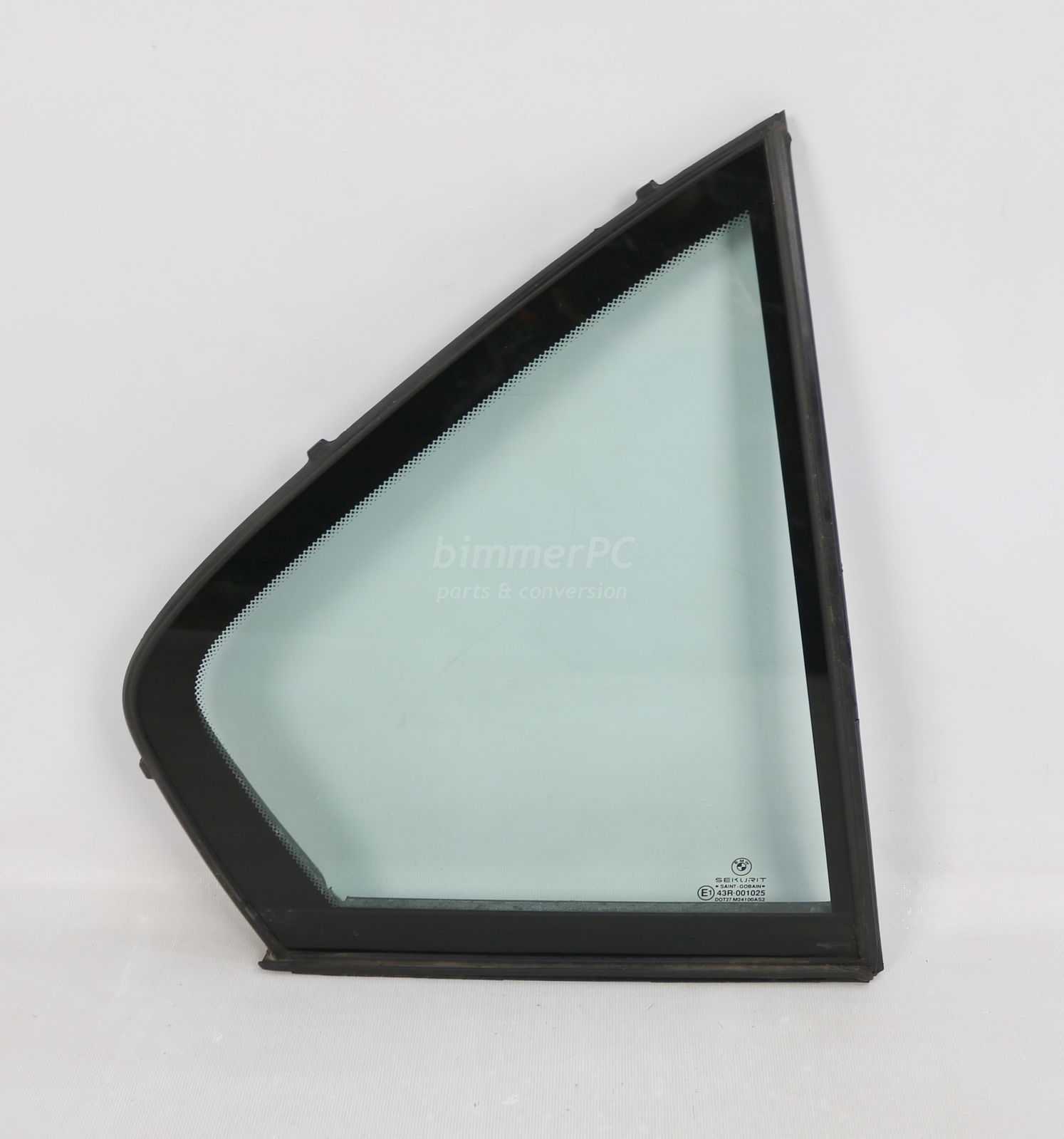 Picture of BMW  Right Rear Passengers Door Quarter Glass Window Single Pane E38 for sale