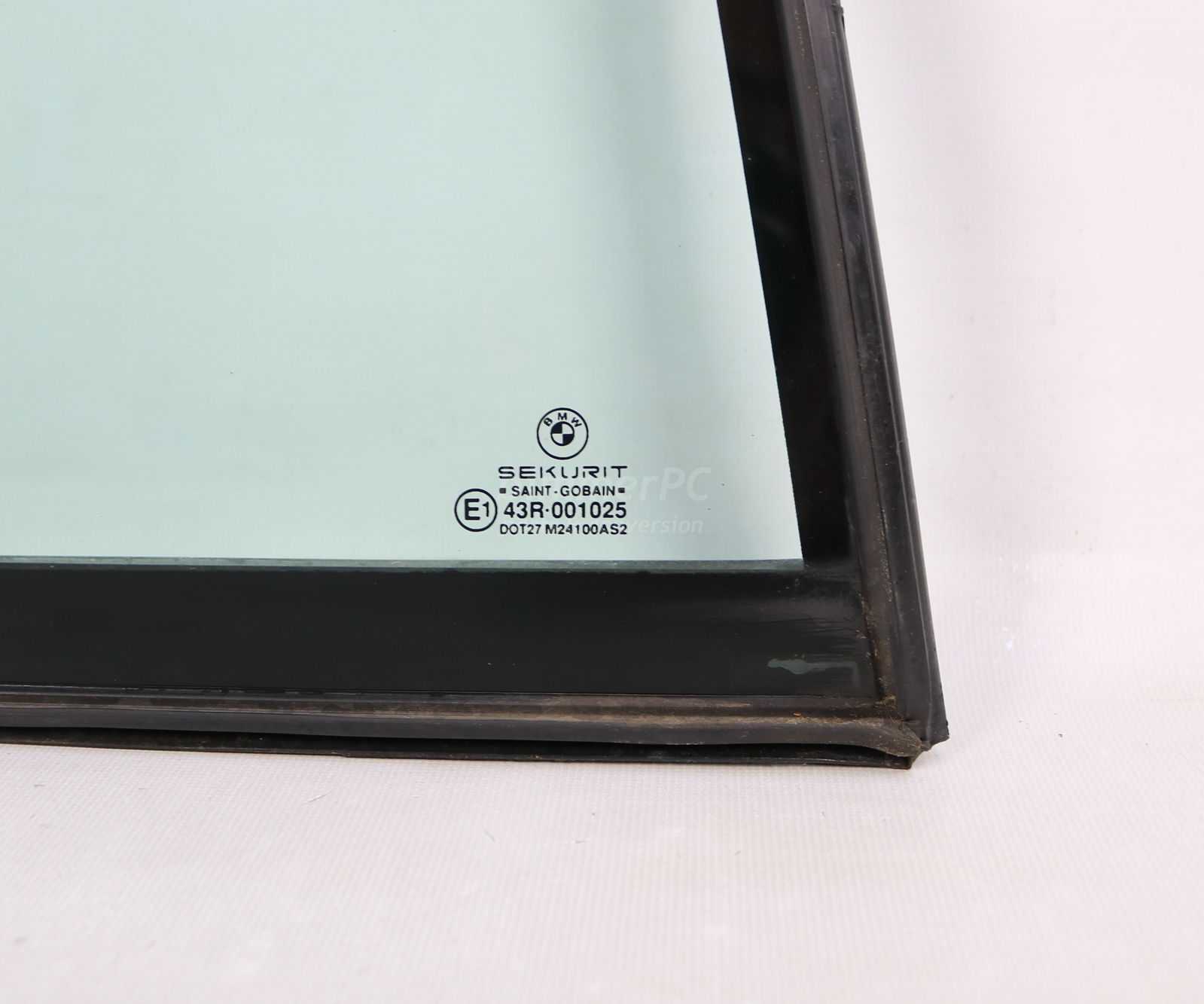 Picture of BMW  Right Rear Passengers Door Quarter Glass Window Single Pane E38 for sale