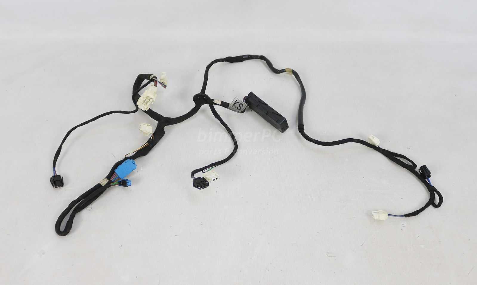 Picture of BMW 61128350204 Right Front Passengers Seat Wiring Harness E32 E34 for sale