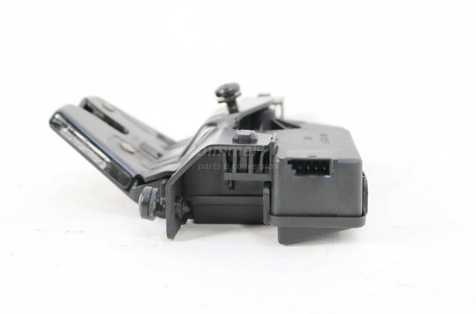 Picture of BMW 51248196401 Trunk Lid Lock Actuator Latch E46 E60 E63 E64 E82 E85 E86 Z4 E90 E92 M3 for sale