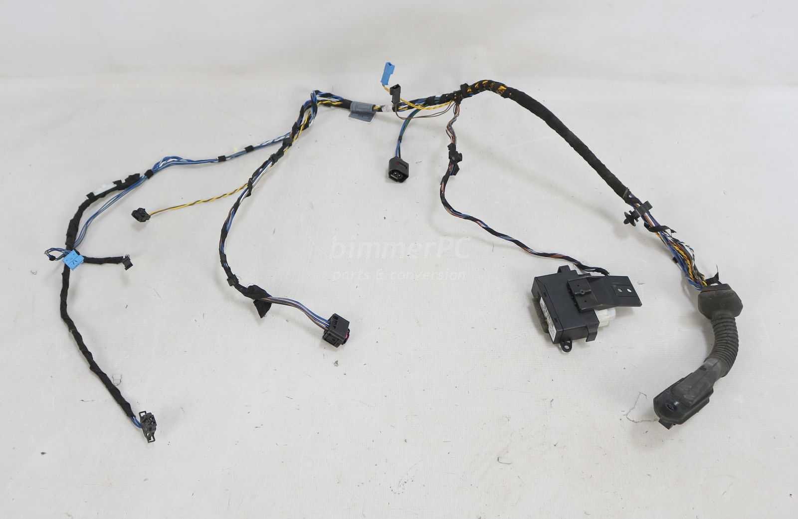 Picture of BMW 61126913076 Left Front Drivers Door Cable Wiring Harness w Memory E46 Sedan Touring Wagon 2001-2003 for sale