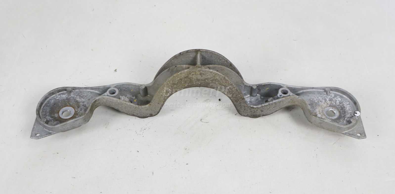 Picture of BMW 33321094421 Rear Subframe Support Bracket Differential Brace Carrier E46 for sale