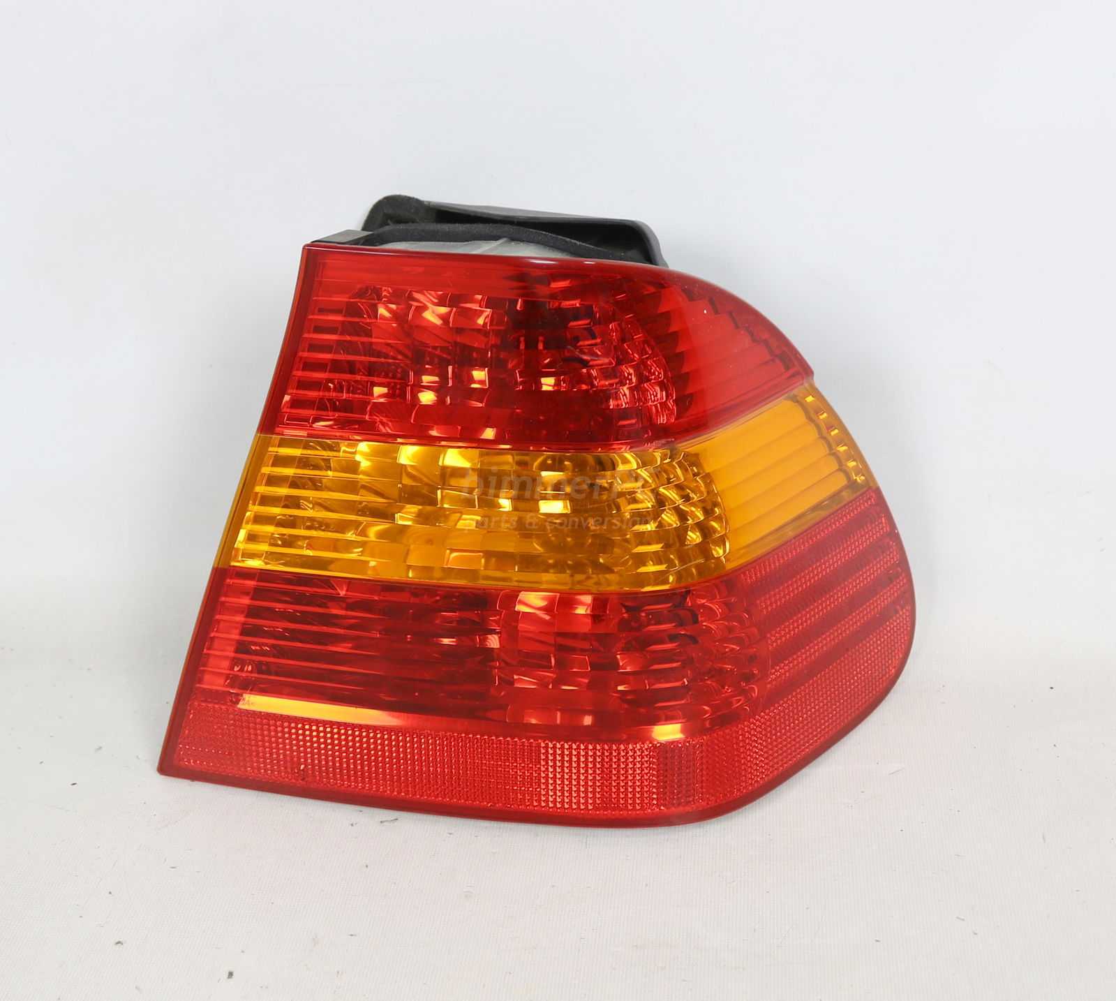 Picture of BMW 63216946534 Right Rear Tail Light Lamp E46 Sedan Late for sale