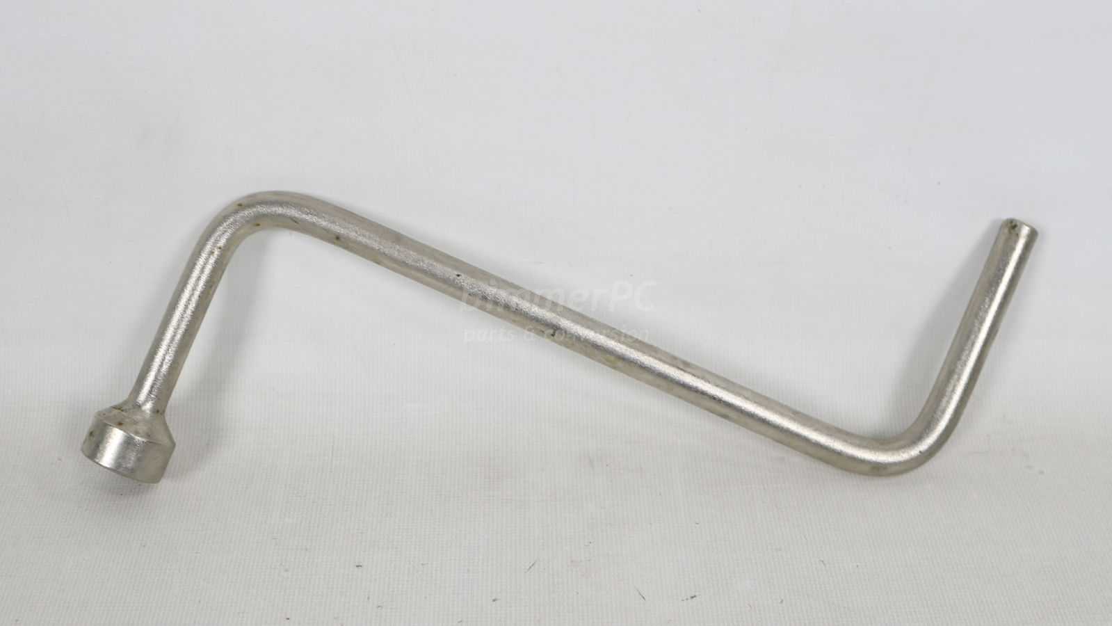 Picture of BMW 71121179953 Lug Wrench Tire Wheel Breaker Bar 17mm Heyco E31 E32 E34 E38 E39 for sale