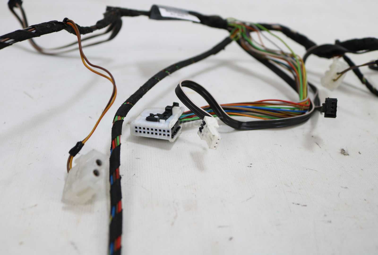 Picture of BMW 61126900269 Heater Box Cable Wiring Harness IHKA E38 Late for sale