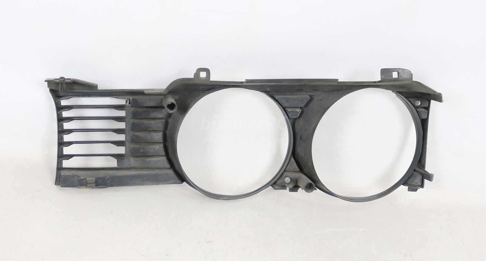 Picture of BMW 51131938426 Right Front Passengers Headlight Grille Trim E32 6-Cylinder for sale