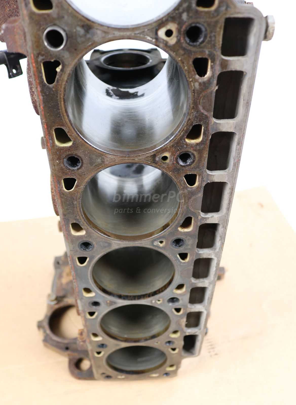 Picture of BMW 11111720650 M30 Inline 6 Cylinder Bare Motor Block Engine E34 E32 E24 for sale