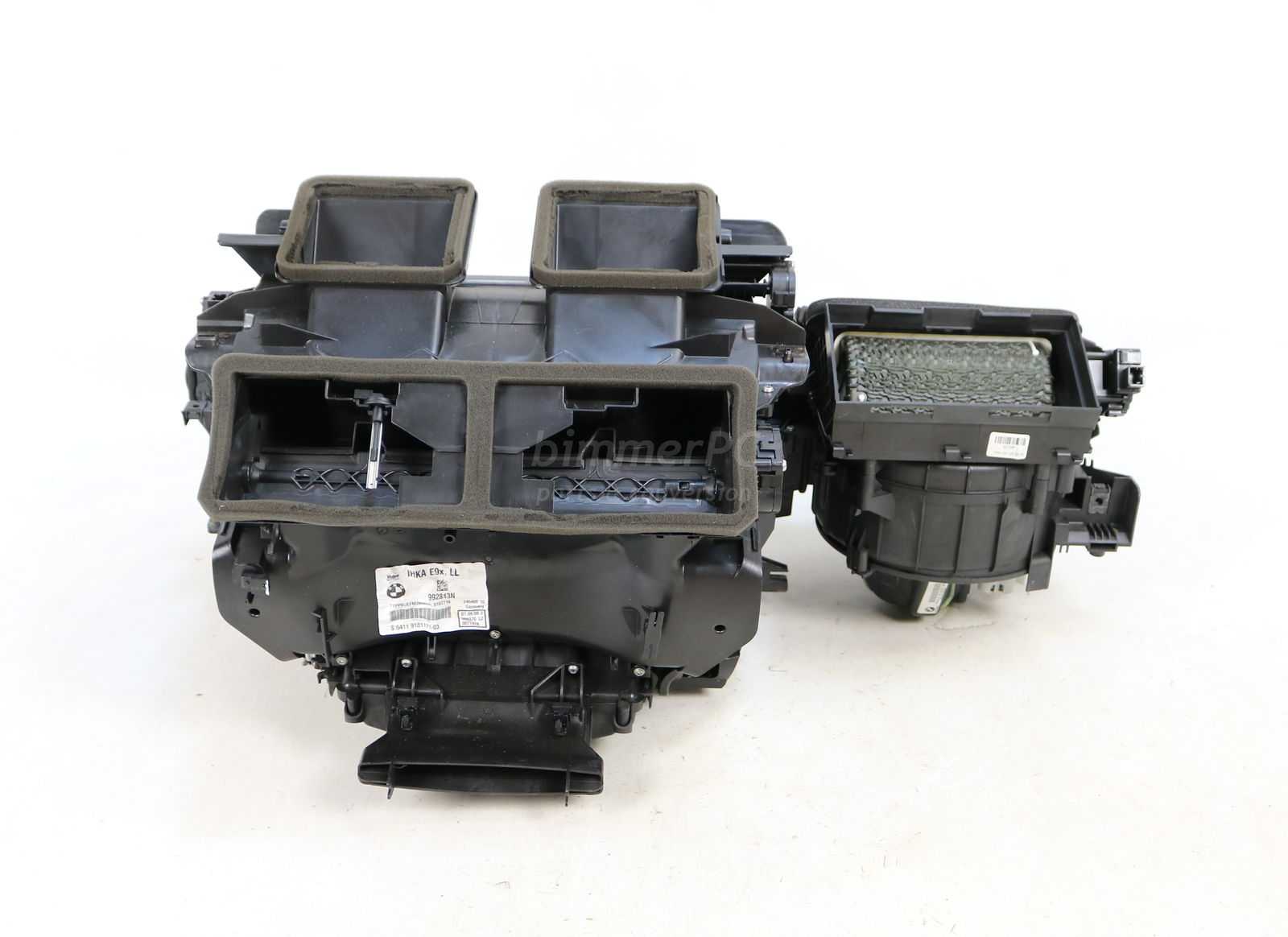 Picture of BMW 64119136170 Heater Box Housing AC Evaporator w Blower E90 E92 E93 Early for sale