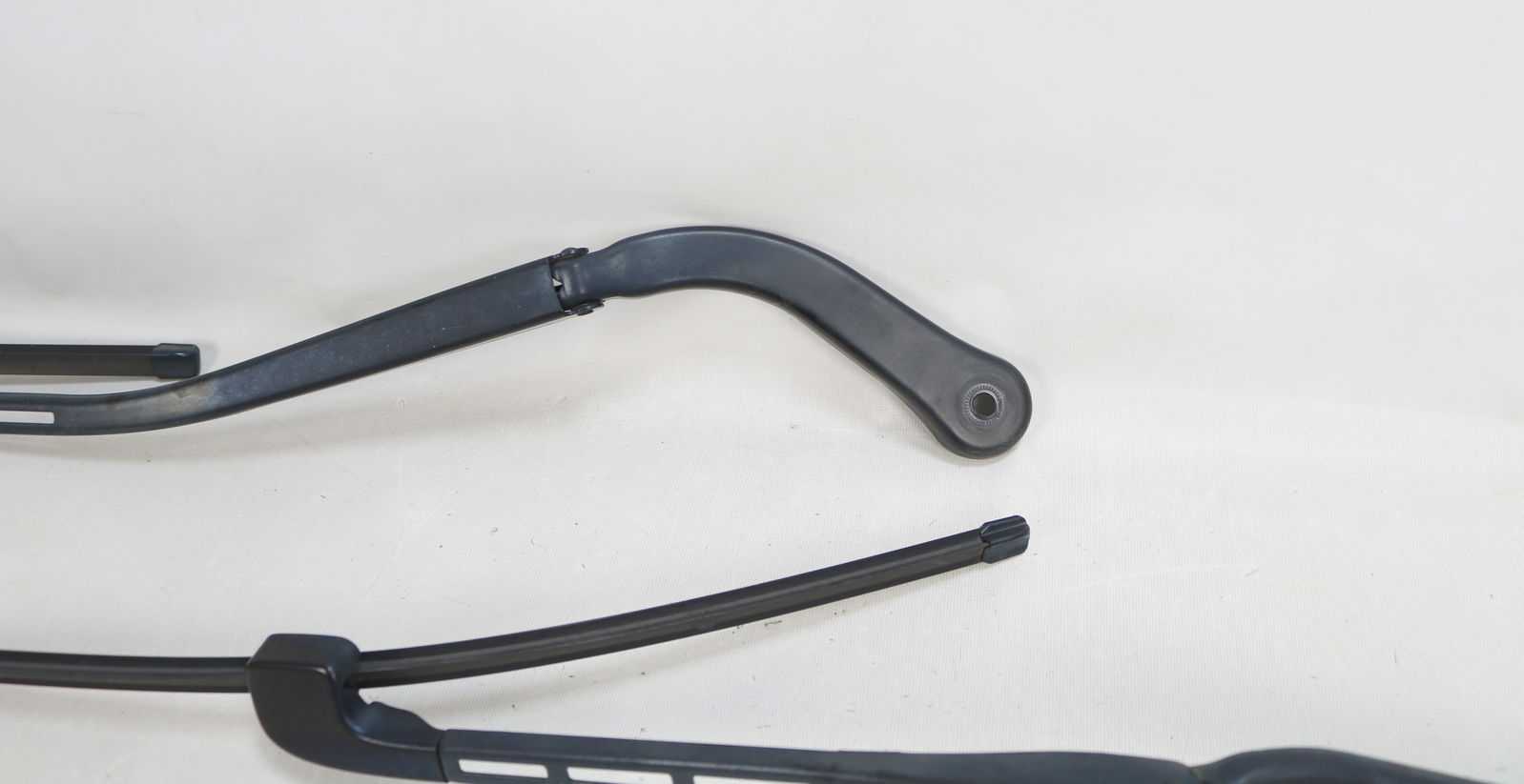 Picture of BMW  Front Windshield Wipers Arms Left Right Set E90 E91 E92 E93 Early for sale