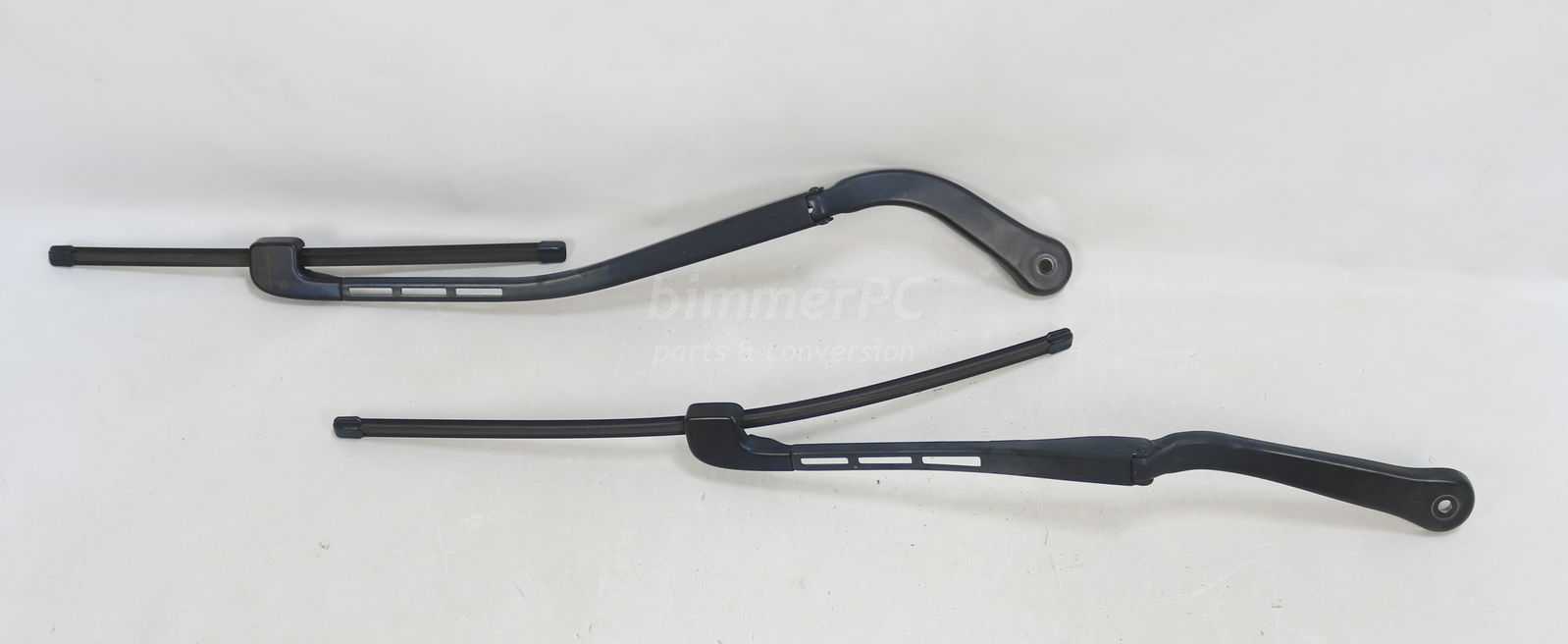 Picture of BMW  Front Windshield Wipers Arms Left Right Set E90 E91 E92 E93 Early for sale