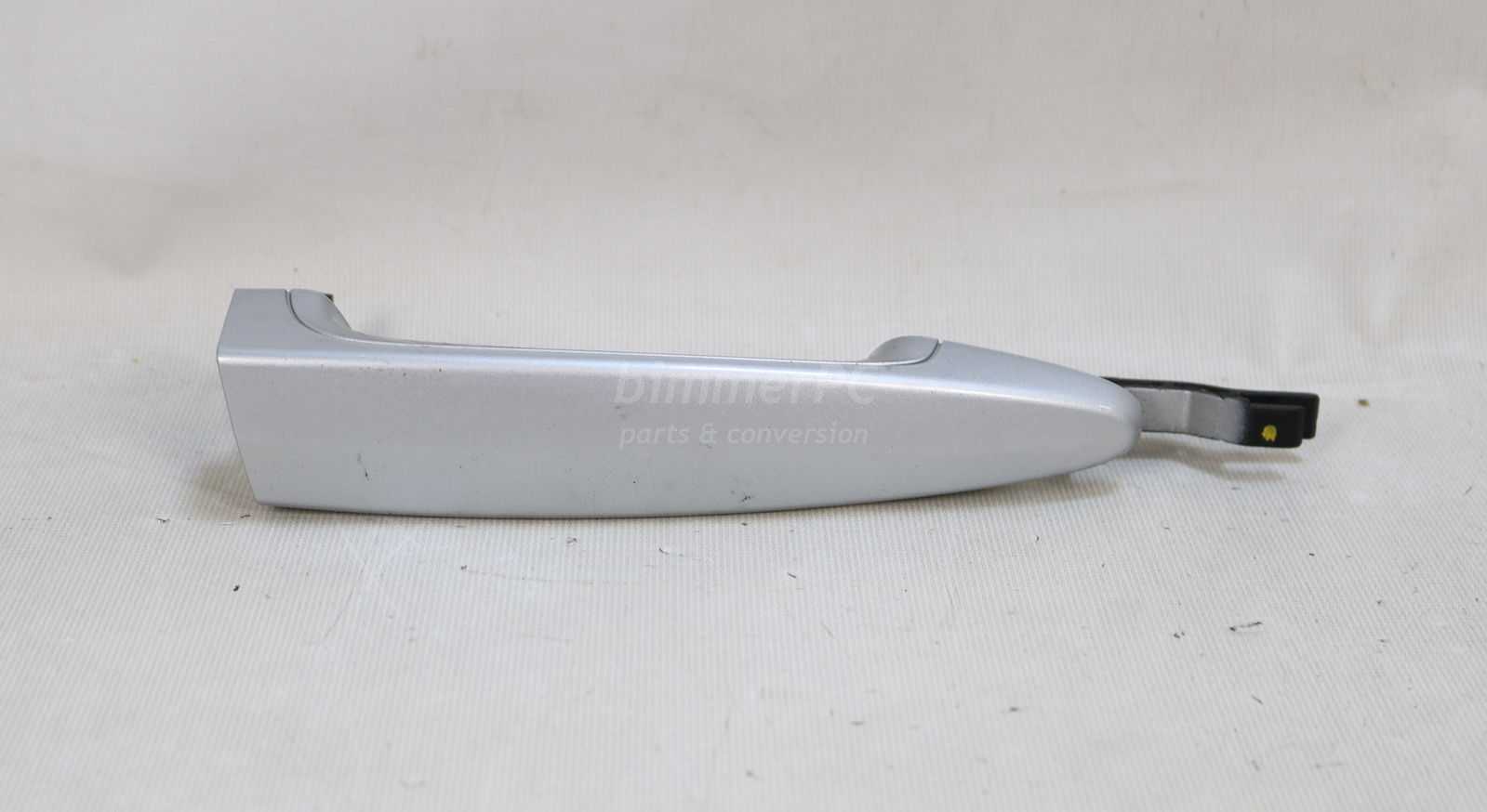 Picture of BMW 51217207562 Right Outside Exterior Door Handle Front Rear F22 F25 F30 F42 F80 E70 E90 E92 Late for sale