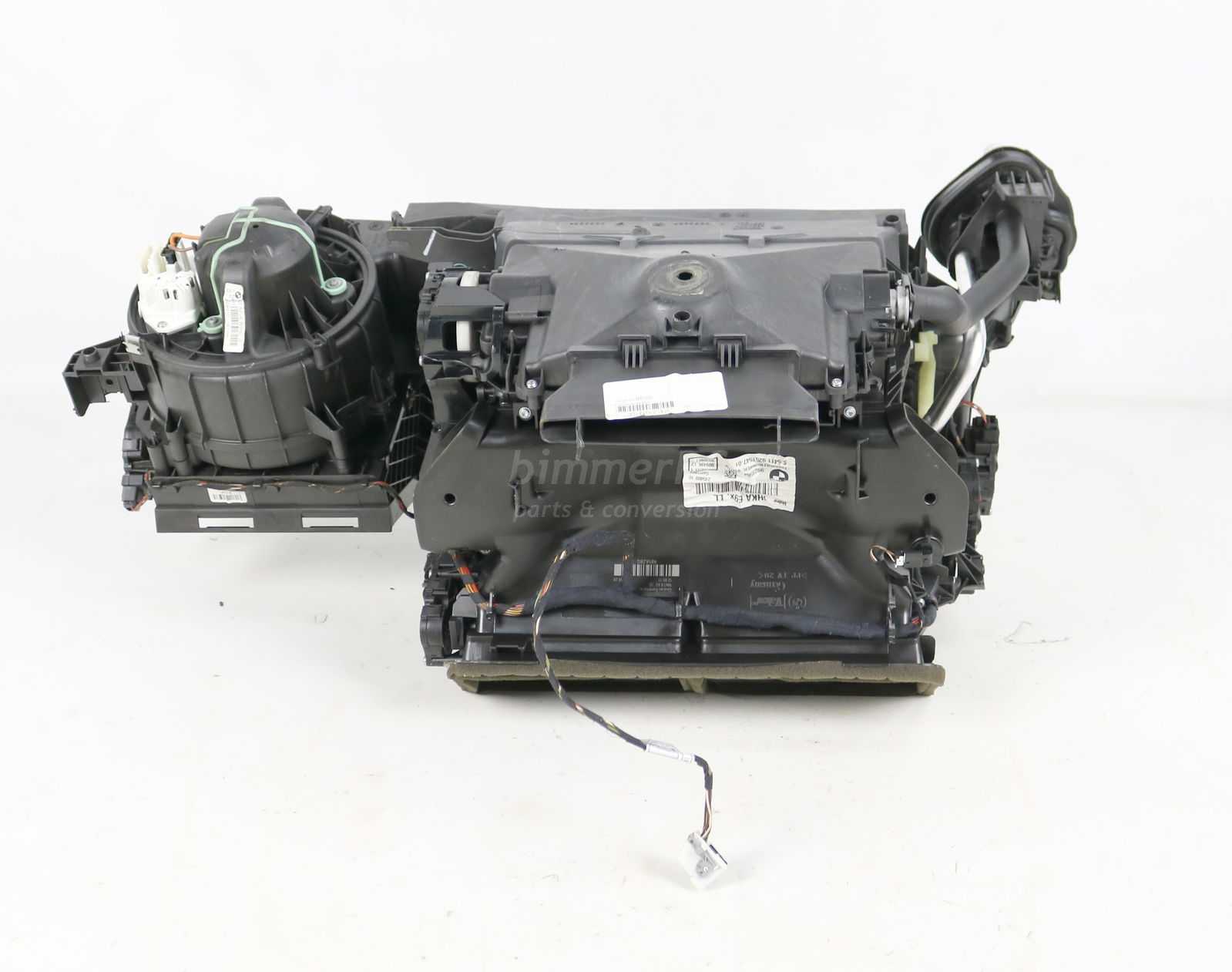 Picture of BMW 64119136170 Heater Box Housing AC Evaporator w Blower E90 E92 E93 Late for sale