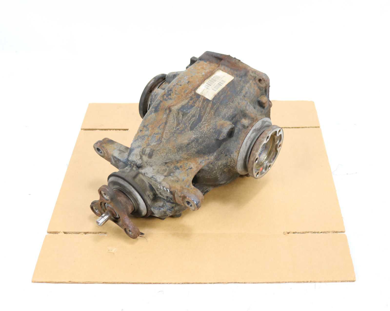 Picture of BMW 33107566189 Rear End Final Drive Differential 3.91 Open Automatic Transmission E90 E91 E92 for sale