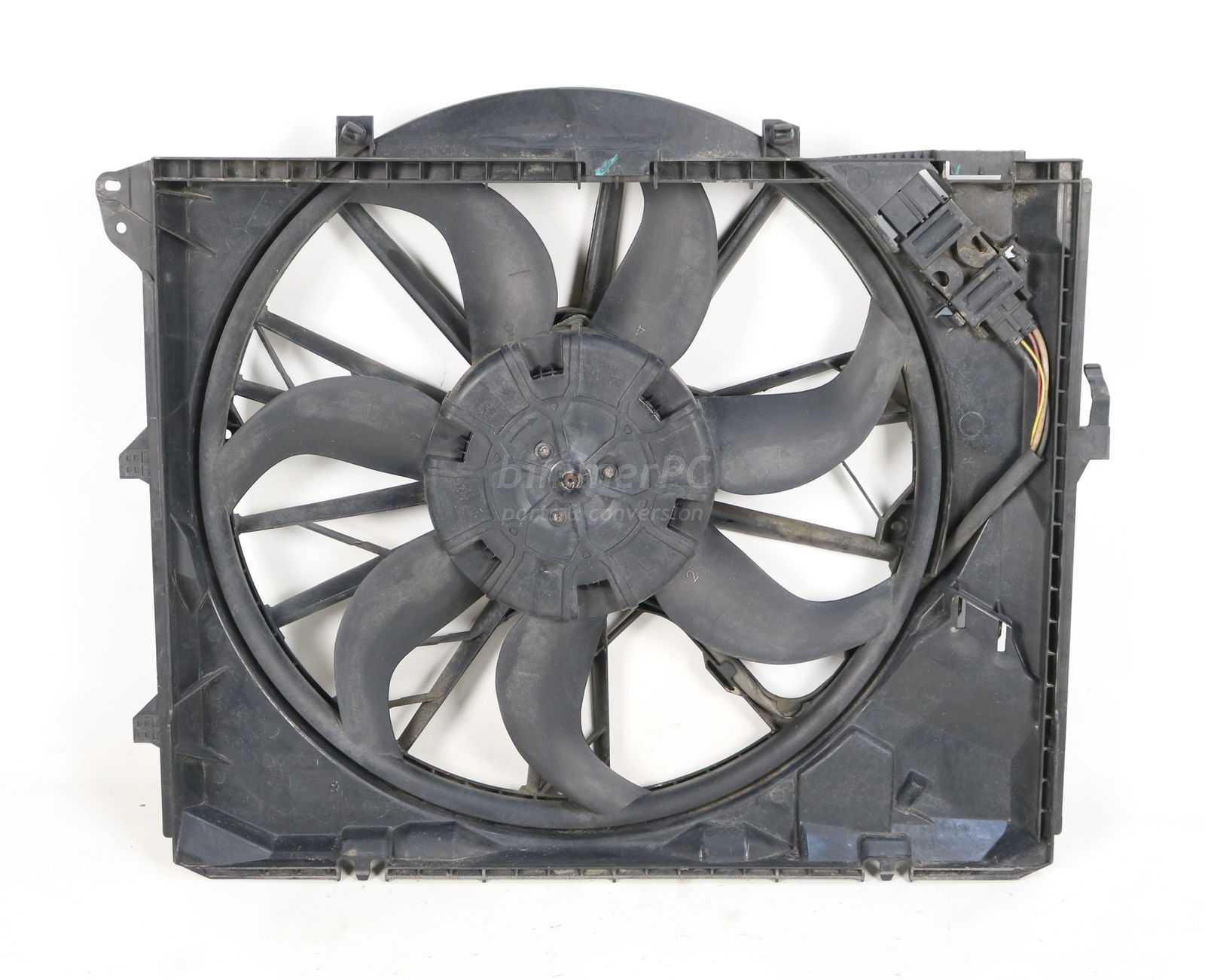 Picture of BMW 17427562080 Engine Electric Cooling Fan 600W E90 E91 E92 E93 E82 E88 for sale