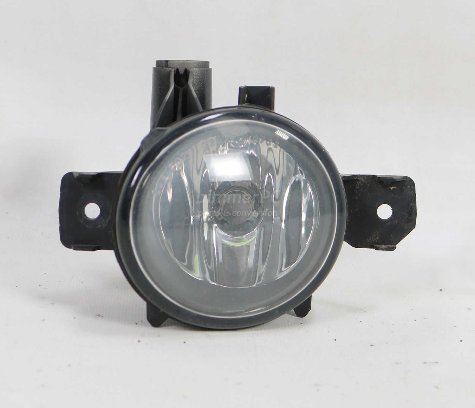 Picture of BMW 63176924655 Left Front Drivers Fog Light Lamp E83 LCI for sale