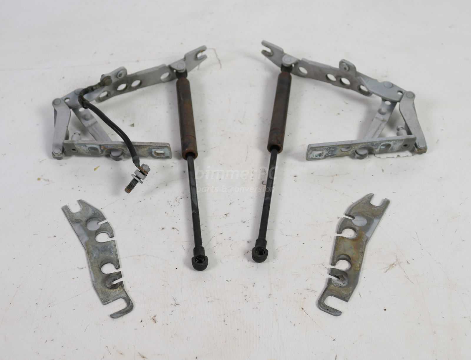 Picture of BMW  Front Hood Support Arms Hinges Mounts Set Pair E39 E52 for sale