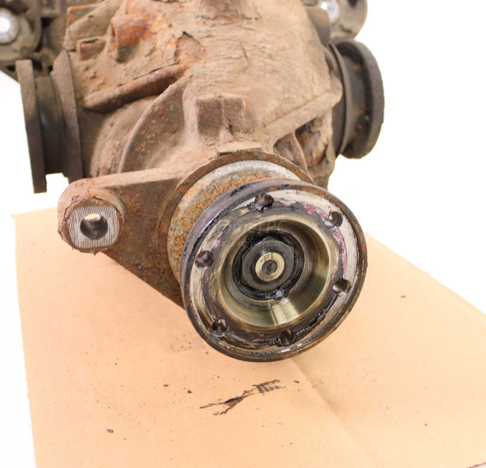 Picture of BMW 33107529494 Rear End Final Drive Differential 3.46 Medium Case E39 Late for sale