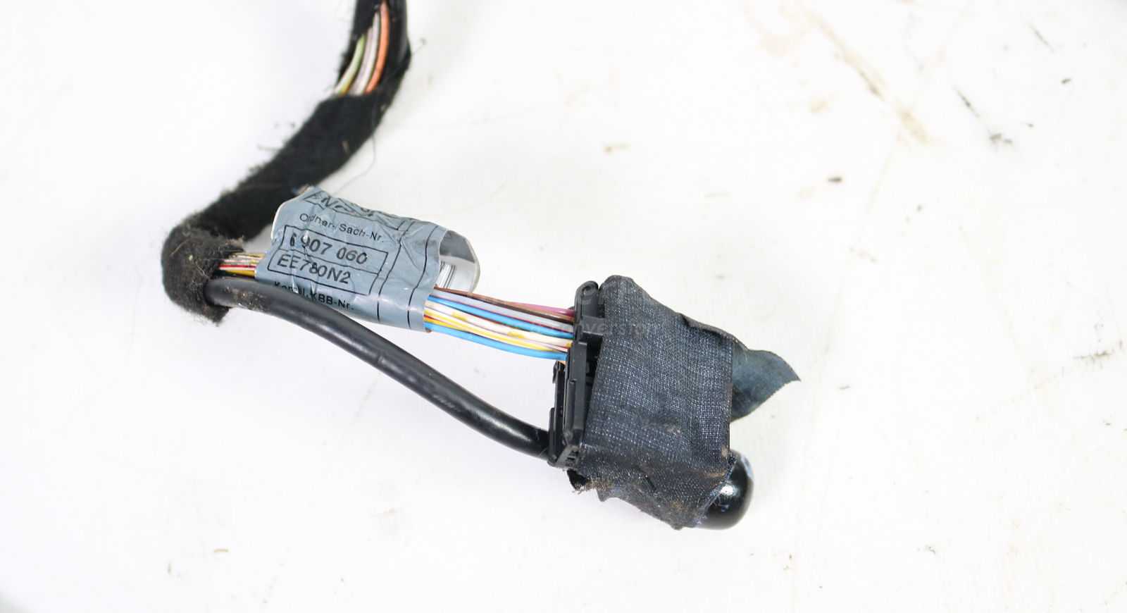 Picture of BMW  Mobile Car Phone Cable Wiring Harness E39 Late for sale