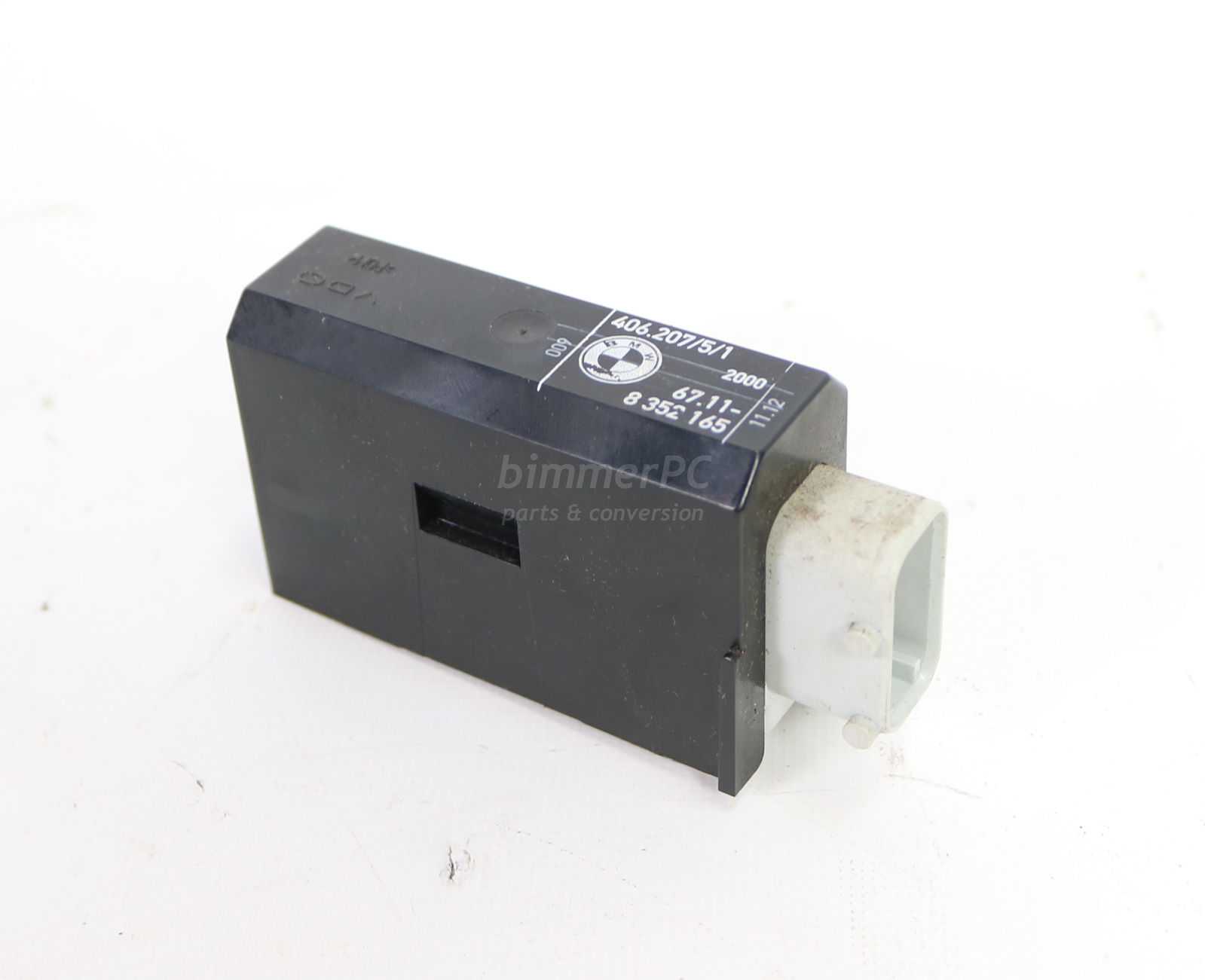 Picture of BMW 67118352165 Power Door Lock Actuator Module Unit E38 E39 for sale